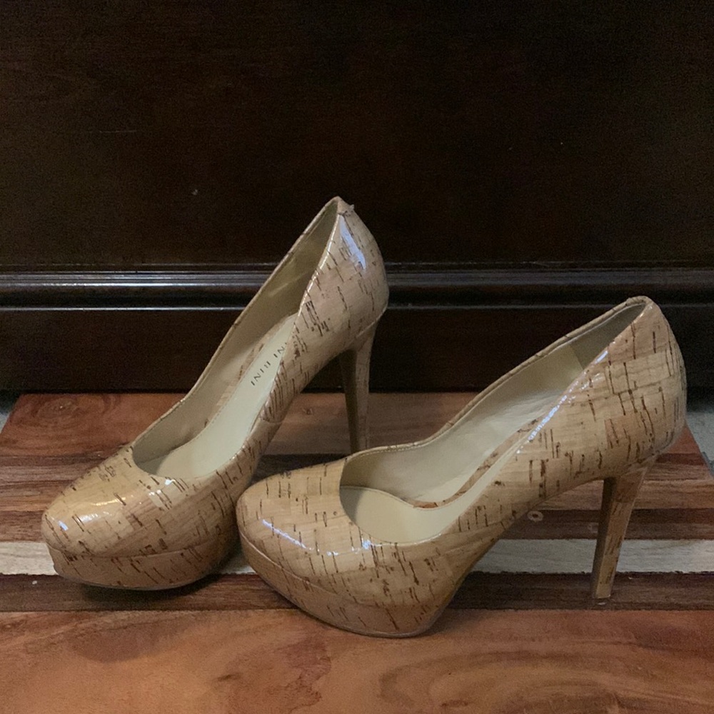 Cork pumps by Gianni Bini - Size 6.5